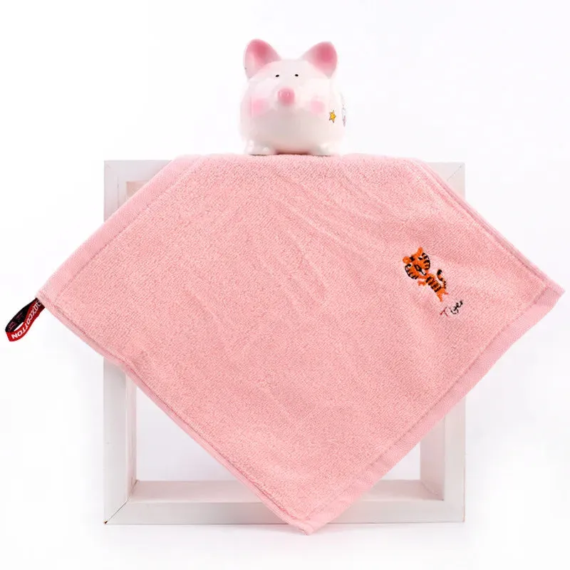 1Pcs 25x25cm 100% Cotton Cartoon Animal Embroidered Small Square Face Towel Baby Hand Children Wash Cloth