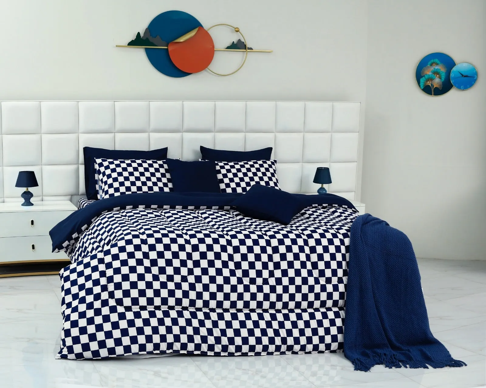 8 PCs Winter Comforter Set-Blue Chess