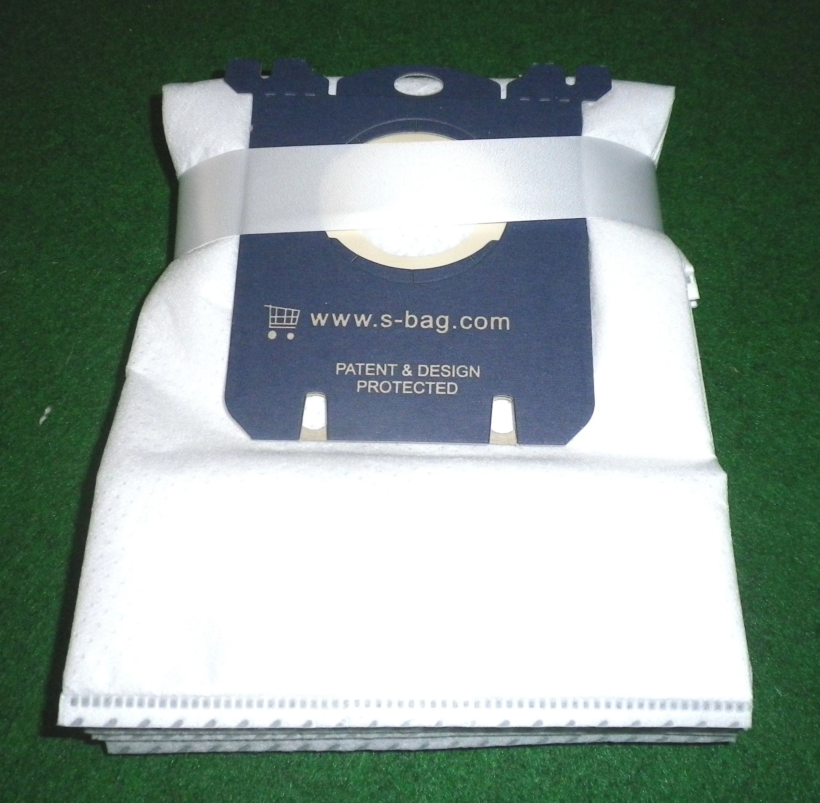 AEG AirMax Genuine Classic Long Performance S-Bag Vacuum Bags. - Part # GR201