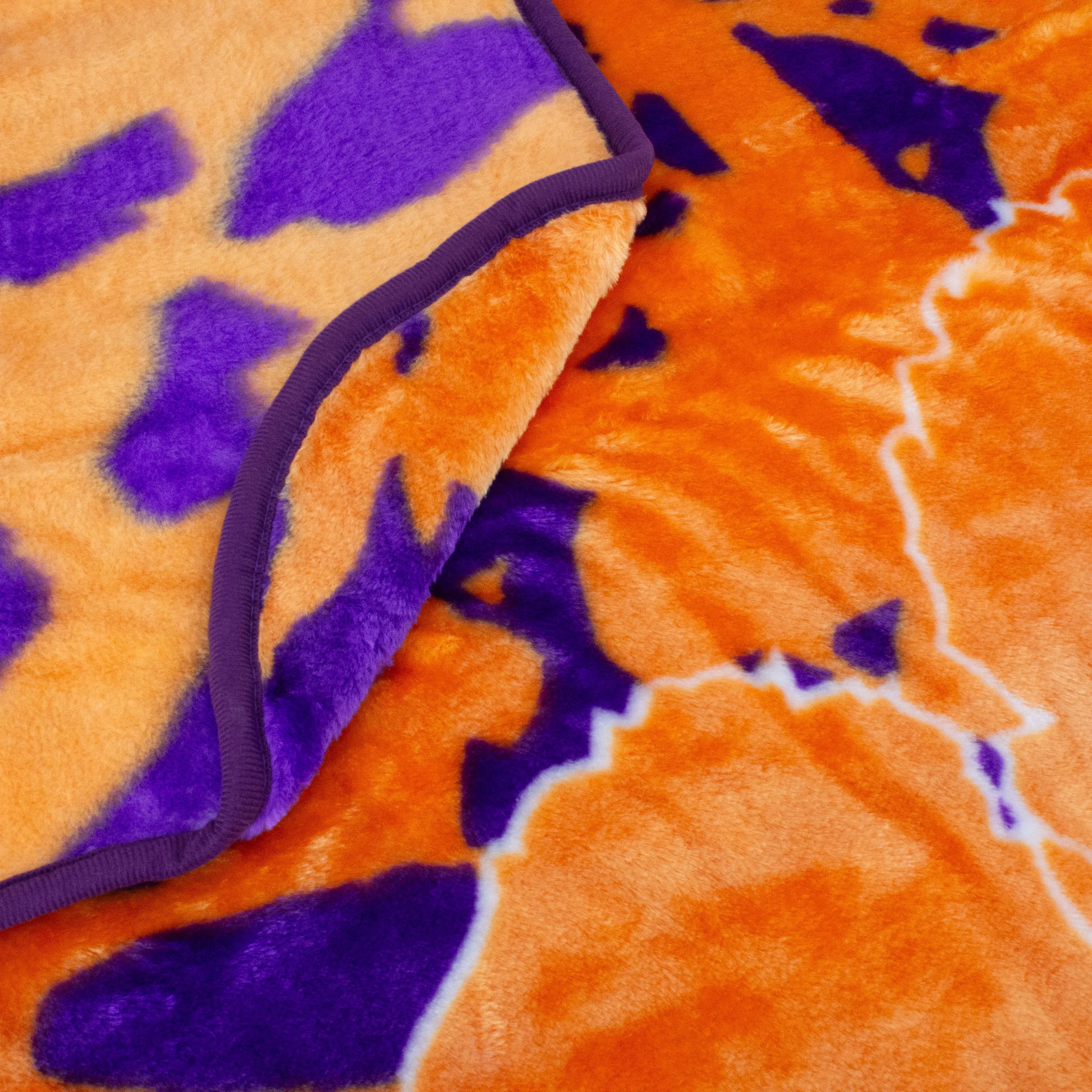 Clemson Tigers Plush Throw Blanket, Bedspread, 86" x 63"