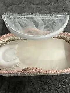 COCOON CROCHET Baby Bassinet With Mosquito Net