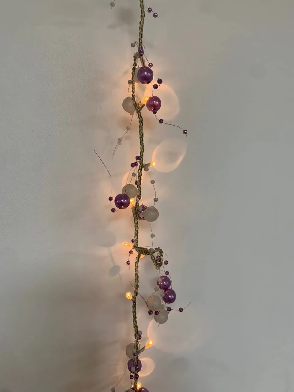 HARTES 40 Bulb Rice Light with Purple/White Pearl Decoration