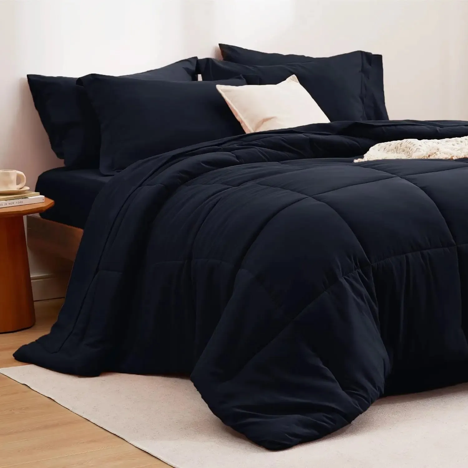 King Size 7-Piece Reversible Bedding Set