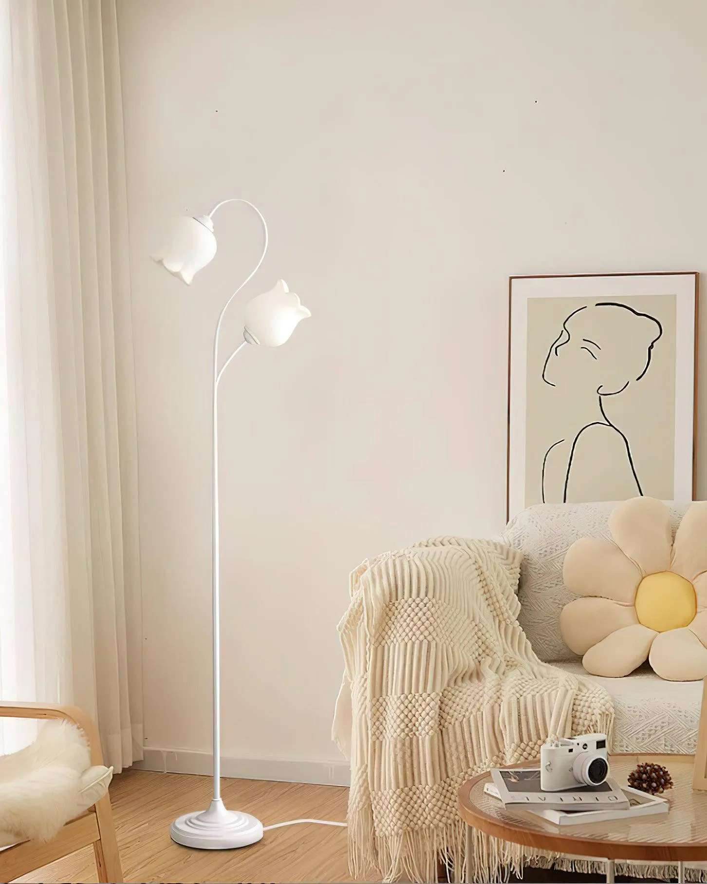 Lilium Floor Lamp