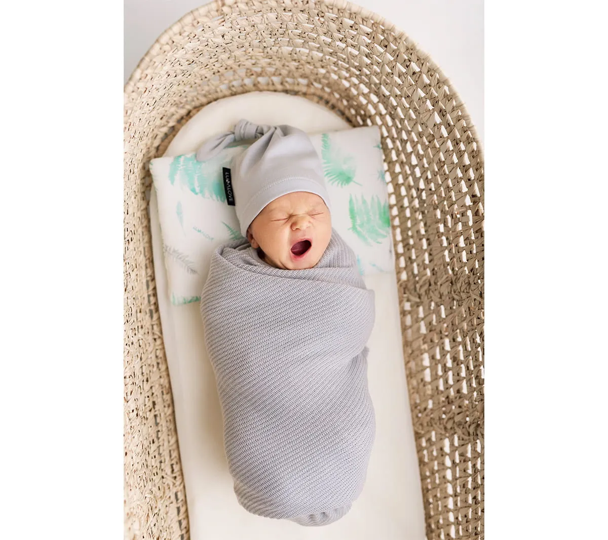 Lullalove Light Knitted Bamboo Swaddle Blanket