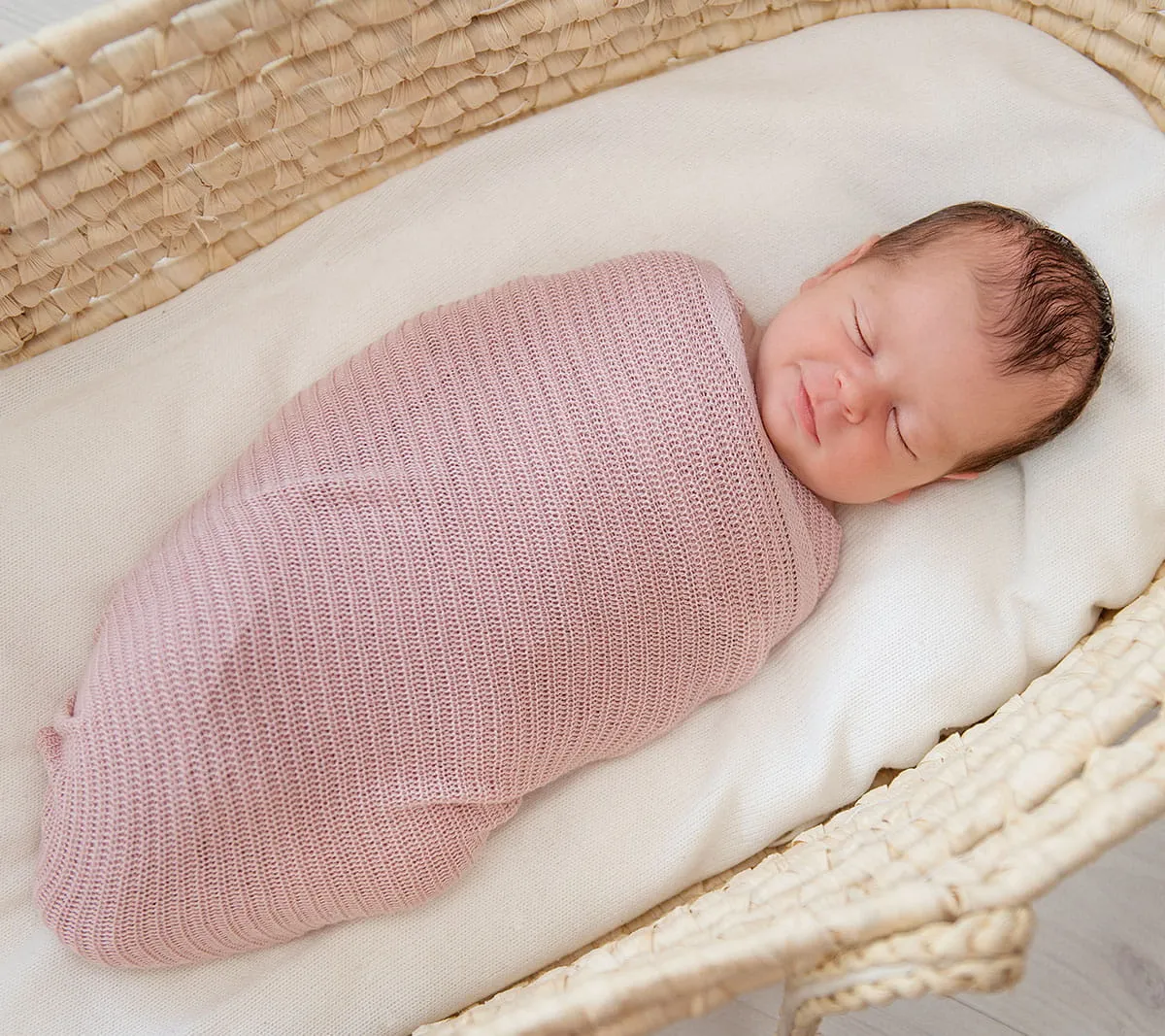 Lullalove Light Knitted Bamboo Swaddle Blanket