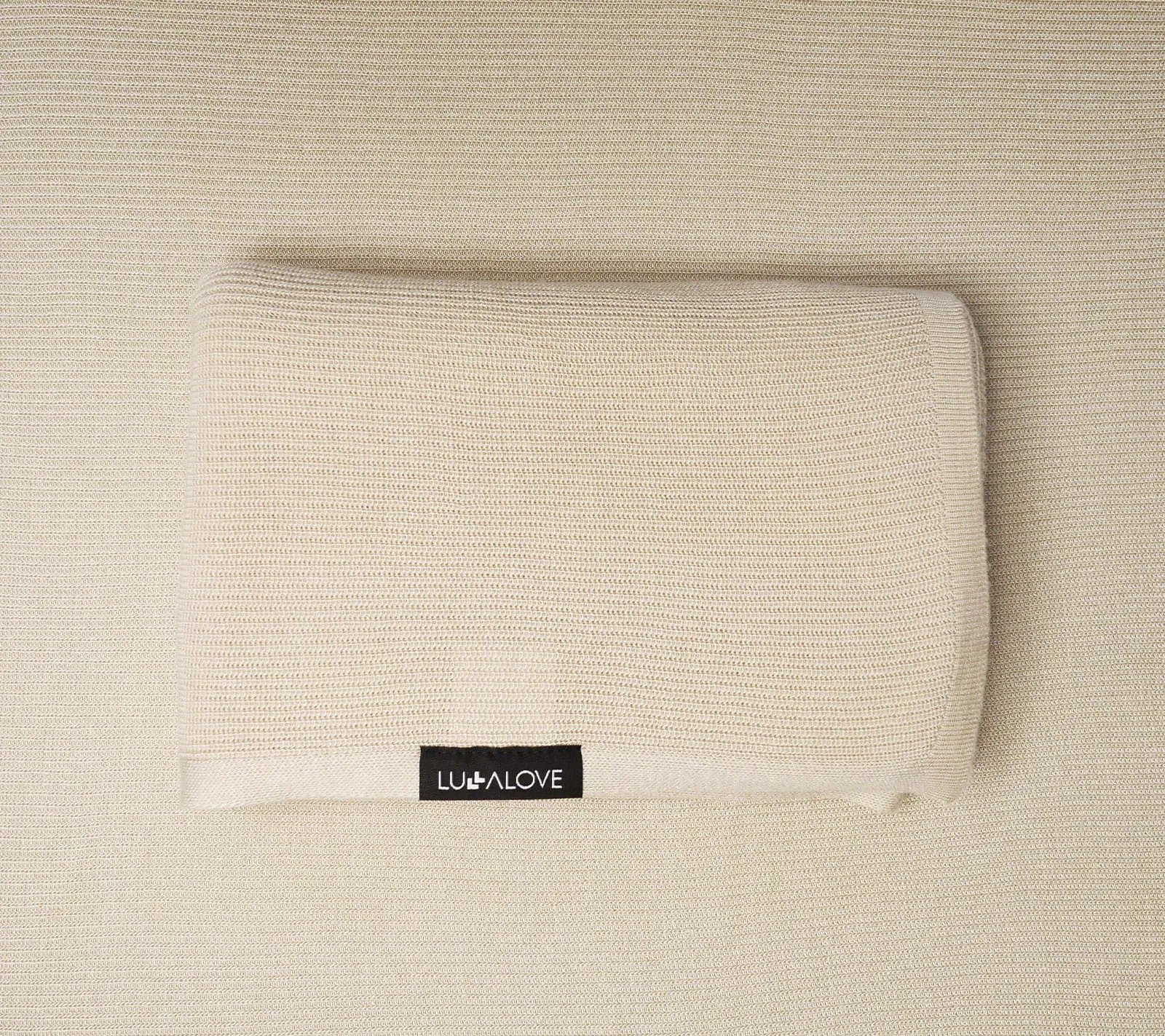 Lullalove Light Knitted Bamboo Swaddle Blanket