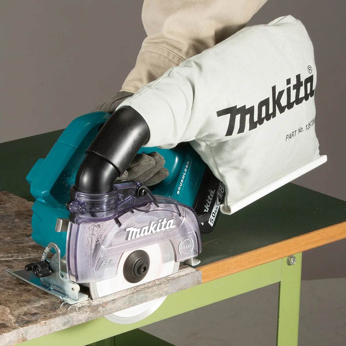 Makita DCC500Z 18V LXT Brushless 125mm Disc Cutter Body Only