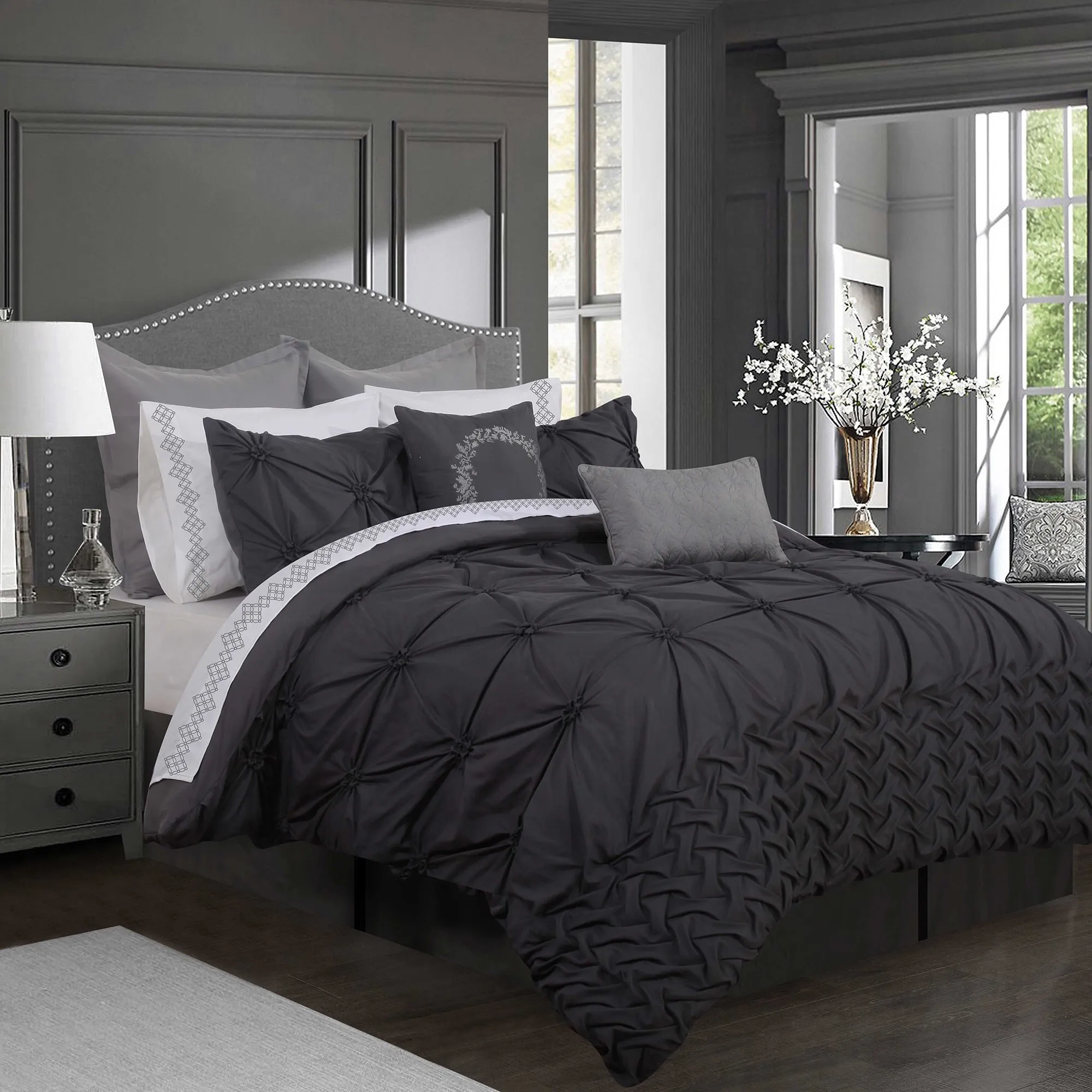 Manoir Charcoal 6-piece Comforter set