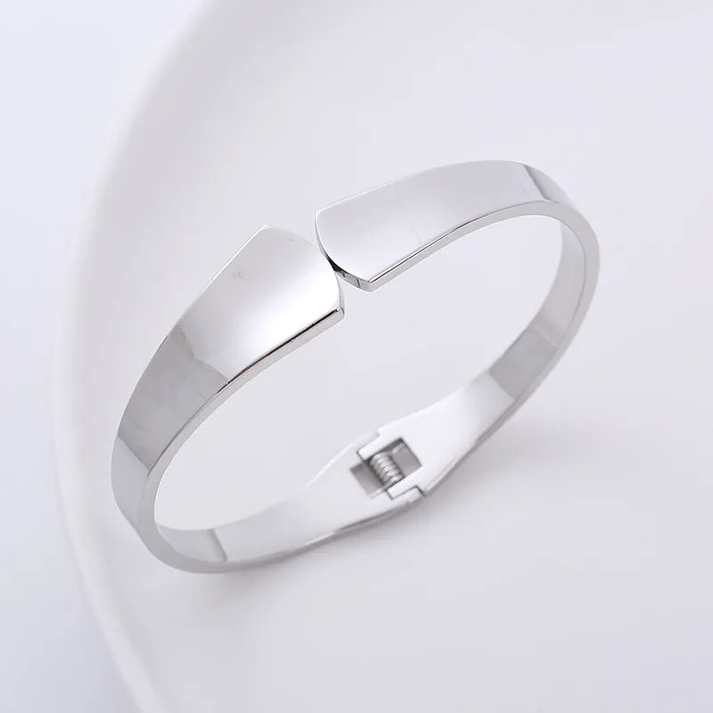 Minimalist Fan-Shape Stainless Steel Polishing Bangles