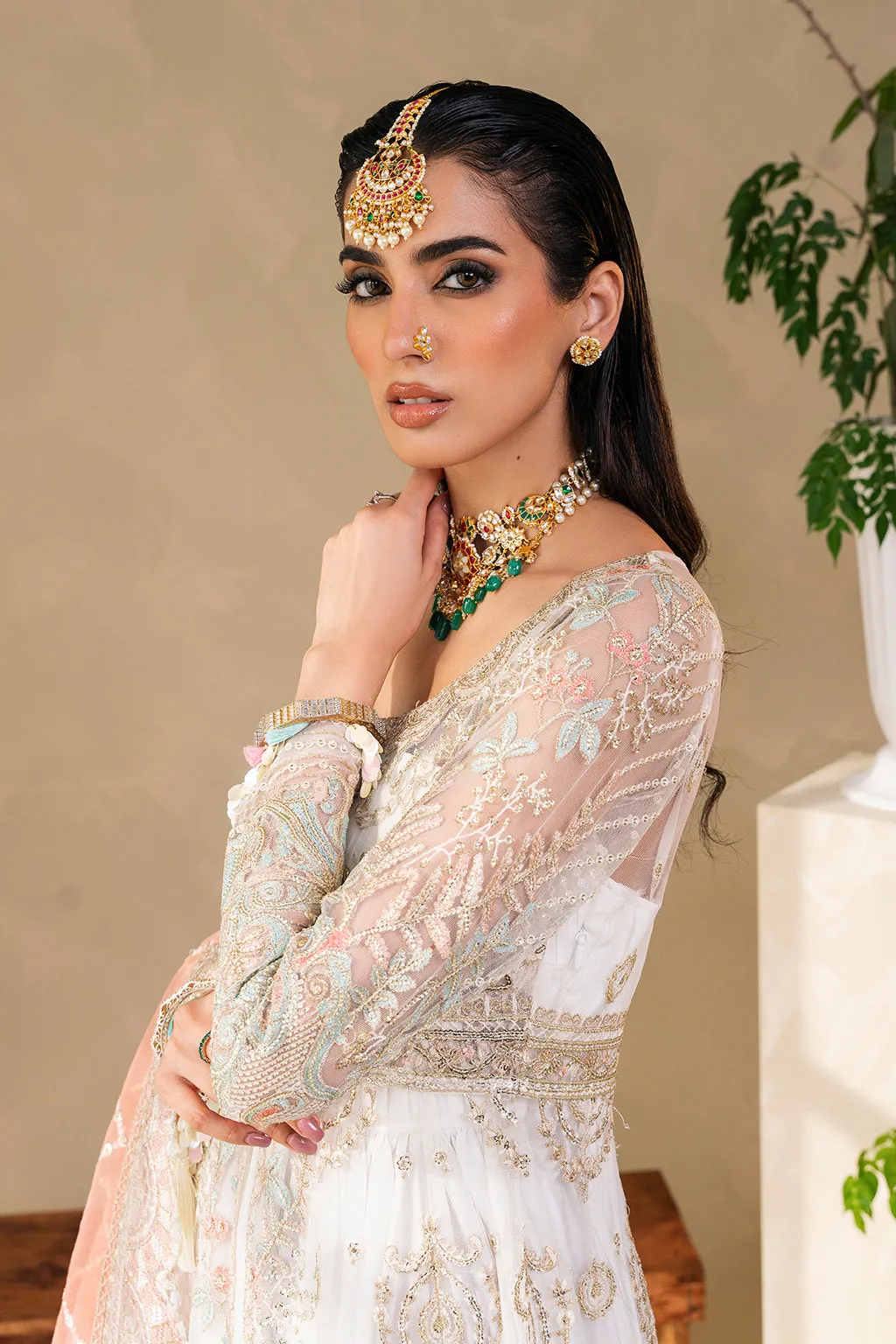 Muneefanaz Raha Luxury Formal Collection 2023 – Ivory