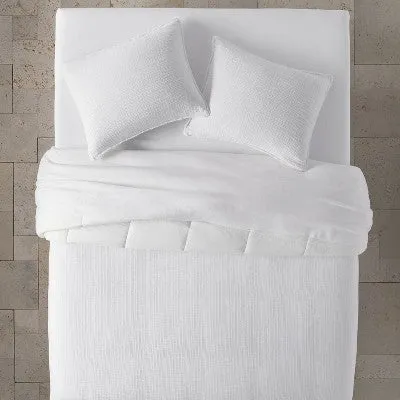 New - Full/Queen Textured Chambray Cotton Comforter & Sham Set White - Casaluna