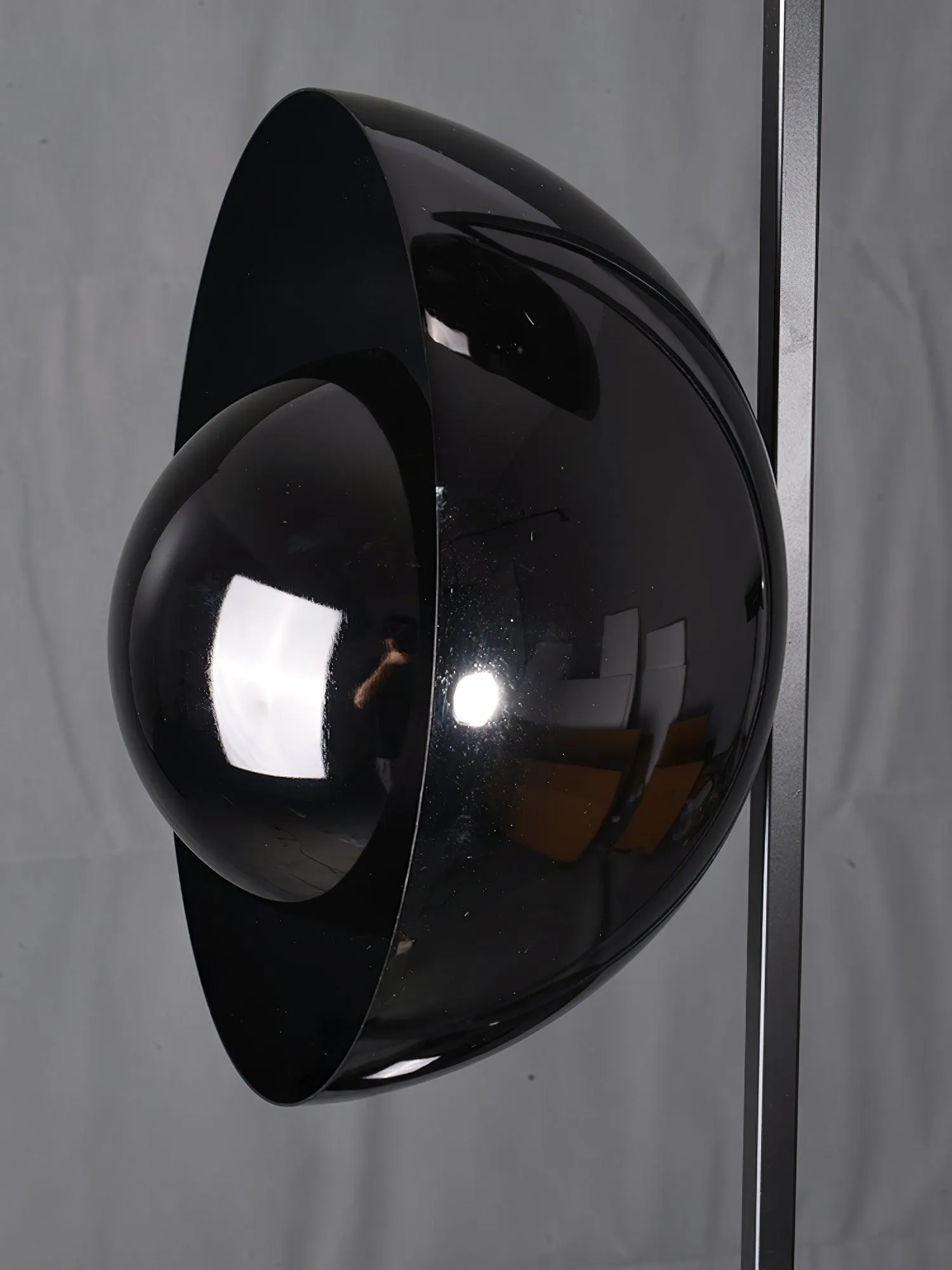 O3 Floor Lamp