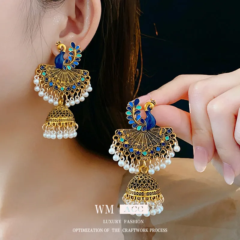 Retro Vintage Fan-Shape Geometric Alloy Oil Dripping Earrings