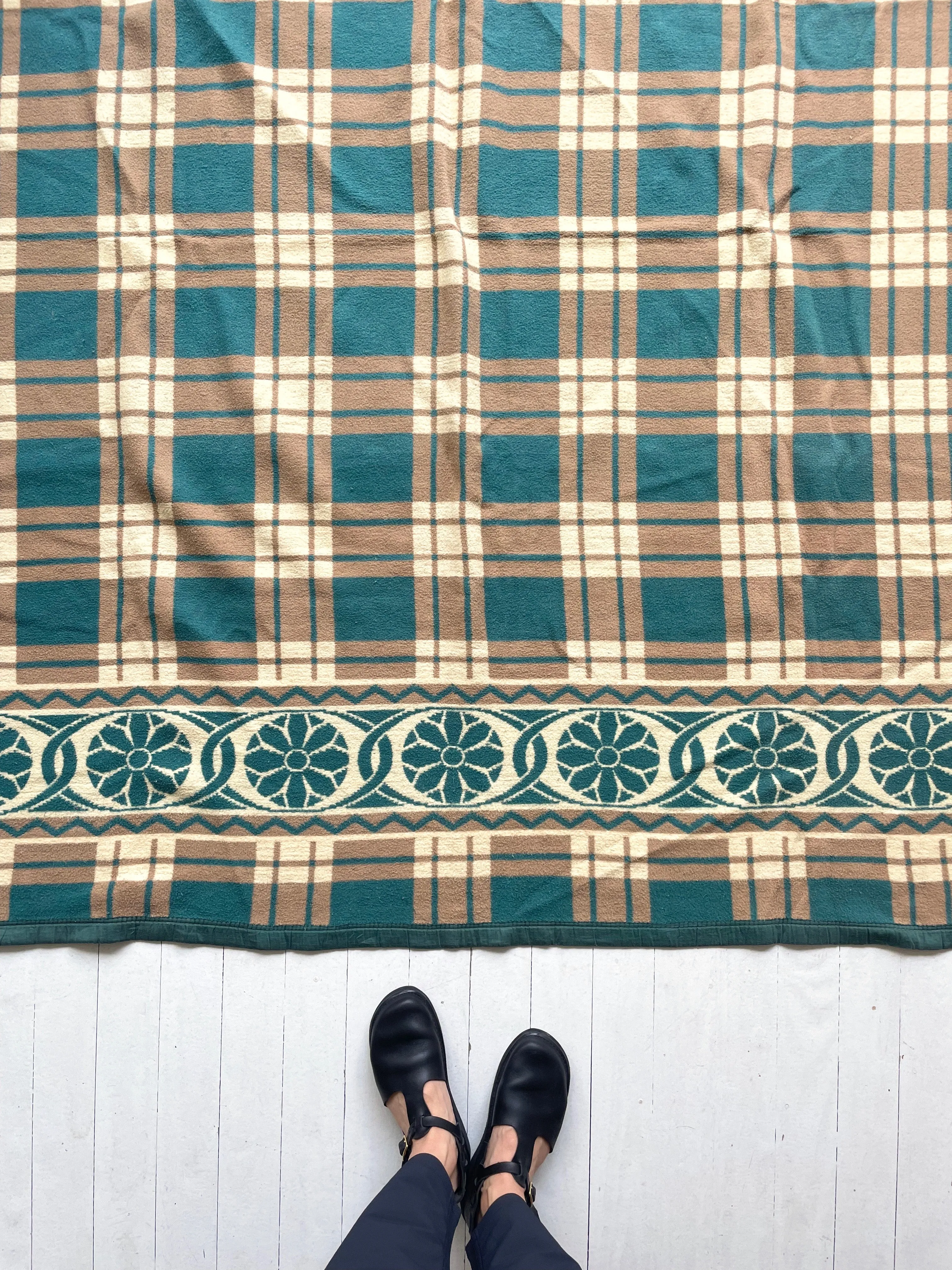 SALE | Vintage 1930s Beacon Camp Blanket