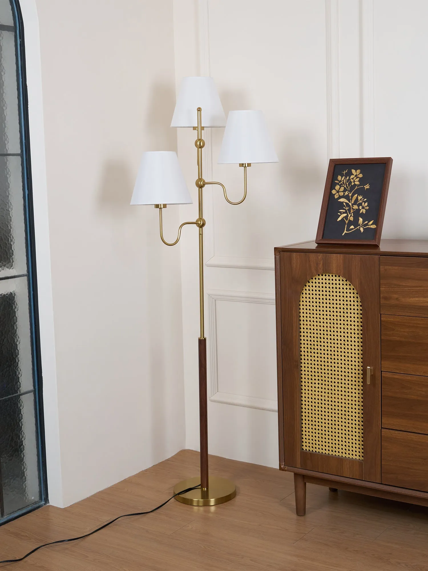 Serenade Floor Lamp