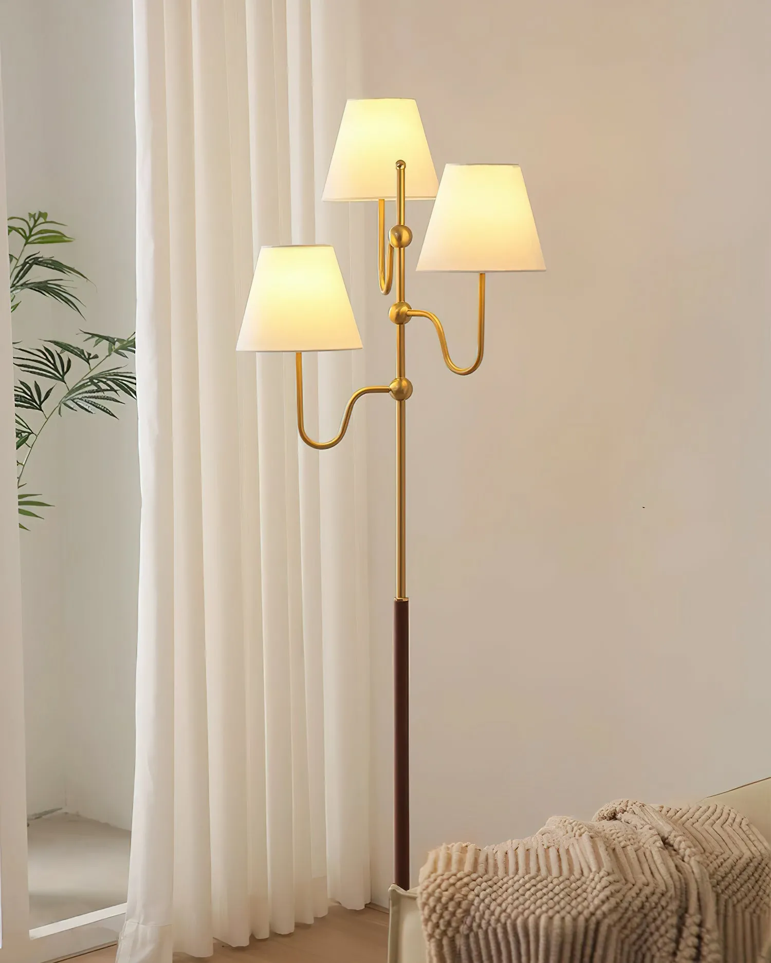 Serenade Floor Lamp