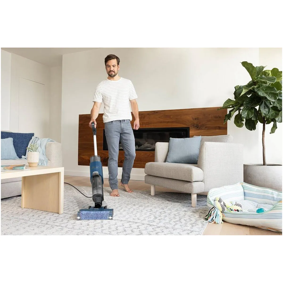 Shark WD110UK HydroVac Wet & Dry Hard Floor Vacuum Cleaner - Navy Blue