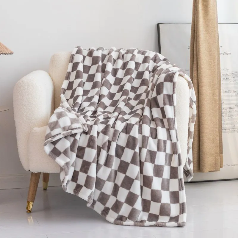 Super Soft Checkered Blanket