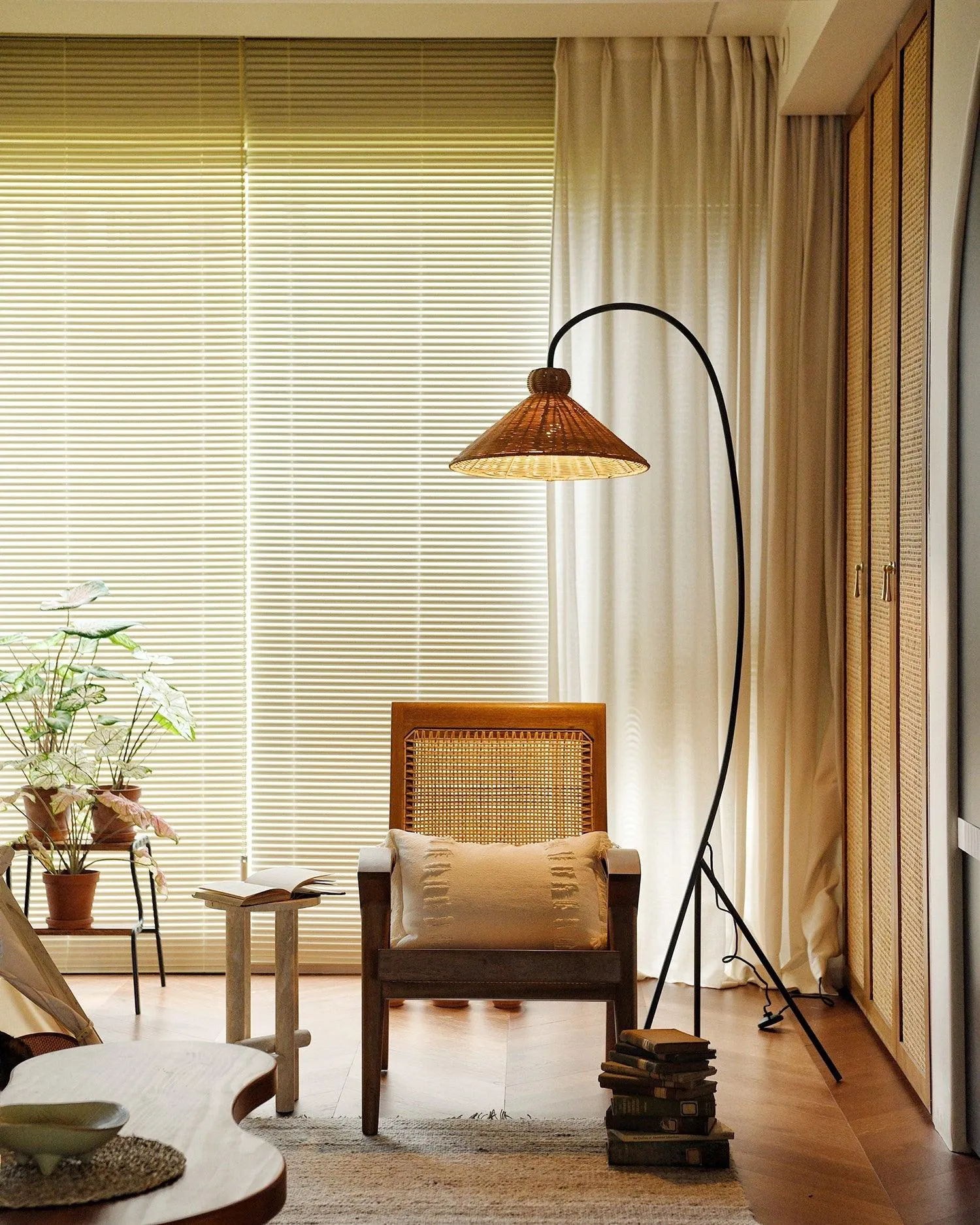 Tana Woven Floor Lamp