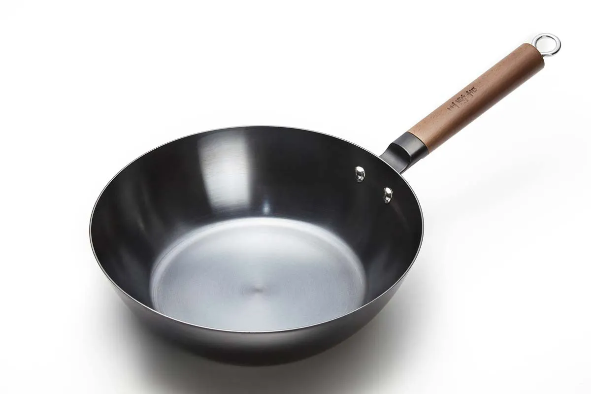 WANGYUANJI Large Flat Bottom Carbon Steel Wok 11.8"